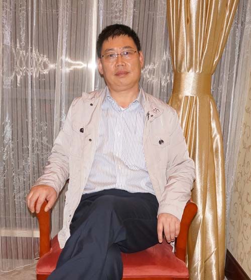 Mr. Liu Yuli, the General Manager of Dalian Grandway Bearing Co., Ltd. Mr. Liu Yuli, the General Manager of Dalian Grandway Bearing Co., Ltd.